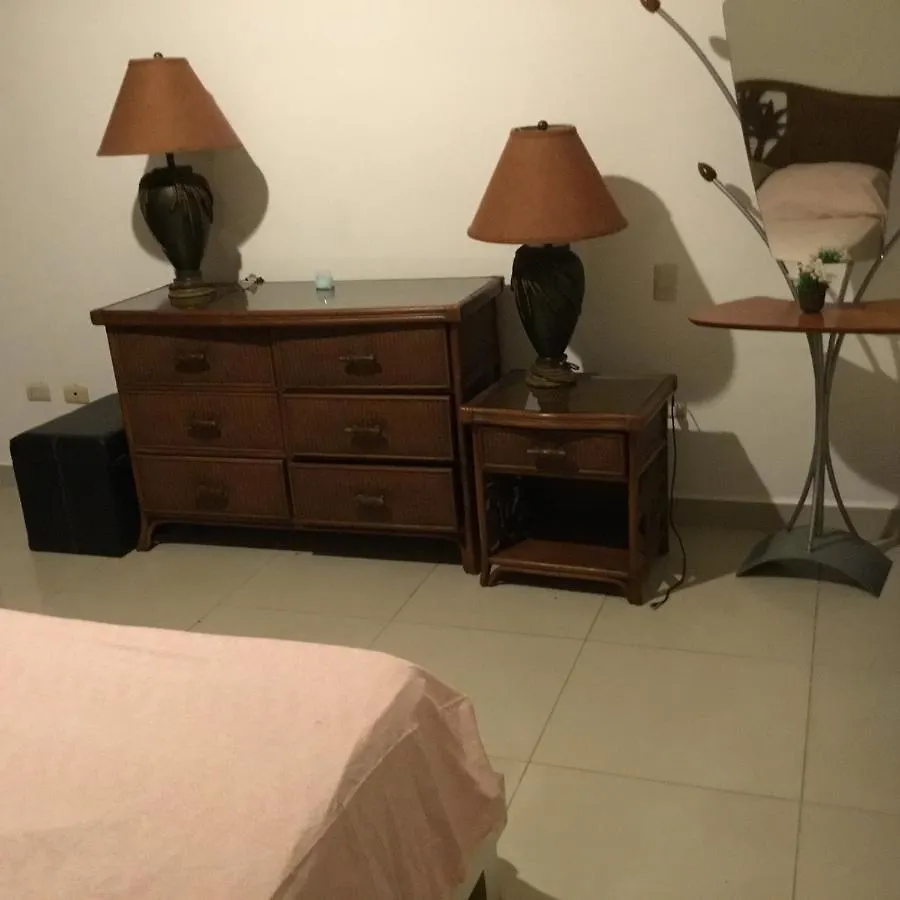 Nouveau Cancun Apartment