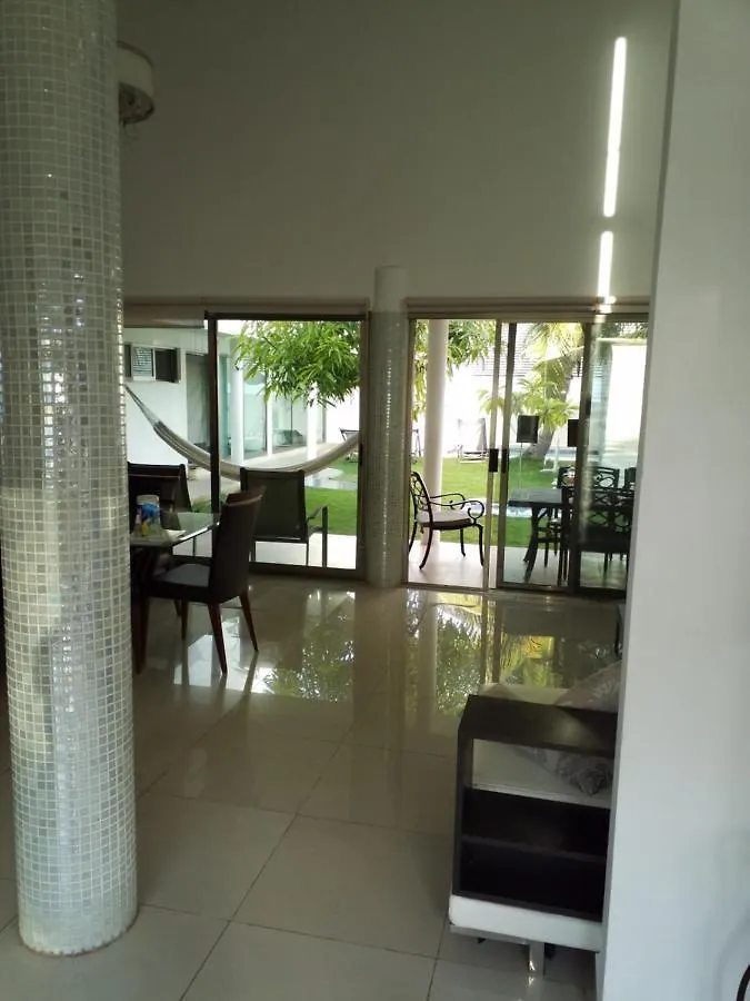Nouveau Cancun Apartment Homestay